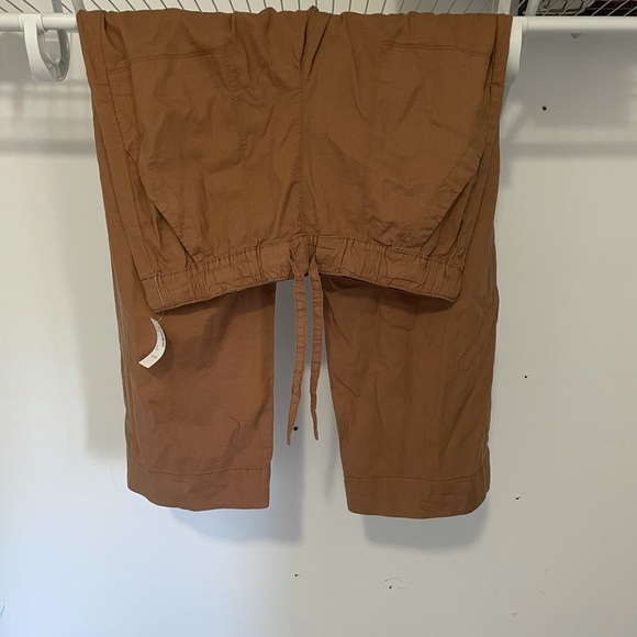 Reitman’s Size 12 Wide Leg Linen Petite Pants - Picture 2 of 2